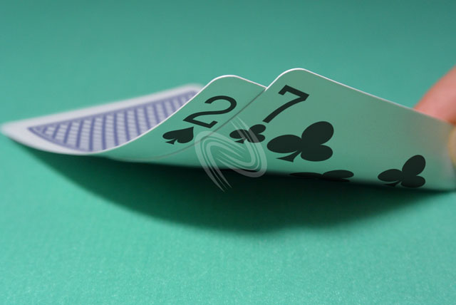 eLTX z[f |[J[ X^[eBO nh ʐ^E摜:u2s7cv[](p) / Texas Hold'em Poker Starting Hands Photo, Image:2s7c[Large](for Commercial)